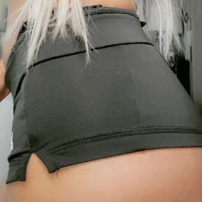 On Instagram- dreamgirlwiinter