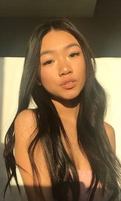 Hmong Girl: Sandy