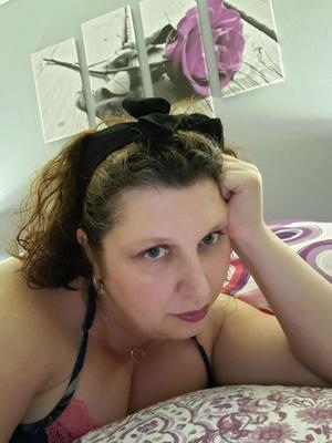 Waiting up - Daddy&;s girl all prettied up and waiting