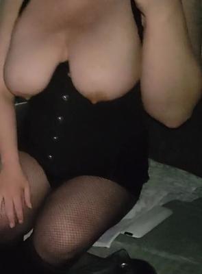 My kinky pussy my slutty ass - 16 Pics