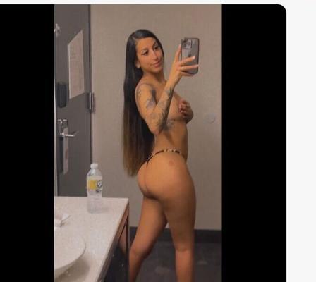 Yurbae nude