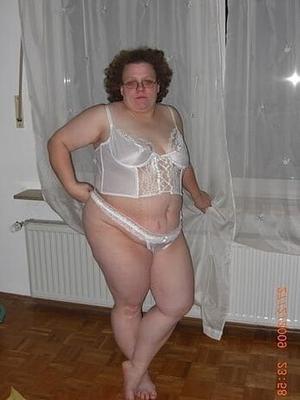 Salopes En Lingerie Lubriques