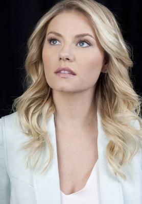 Elisha Cuthbert cute woman.