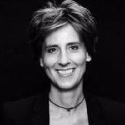 ARCHIVÉE - MILF célèbre femme d'affaires néerlandaise