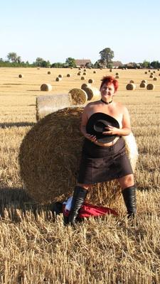 Posing in the cornfield ...