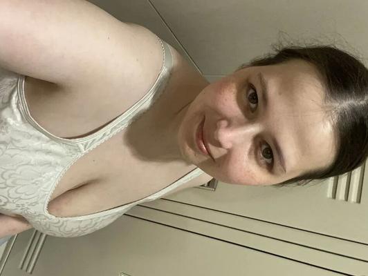 9 Pics Typical Girl Next Door