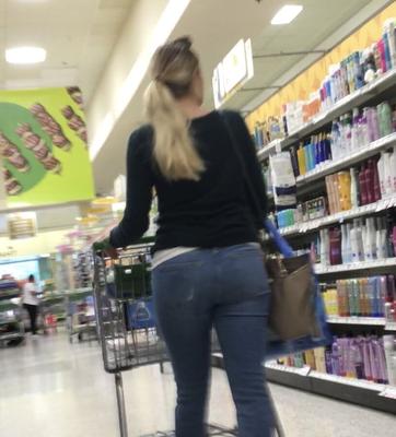 The perfect jean butt