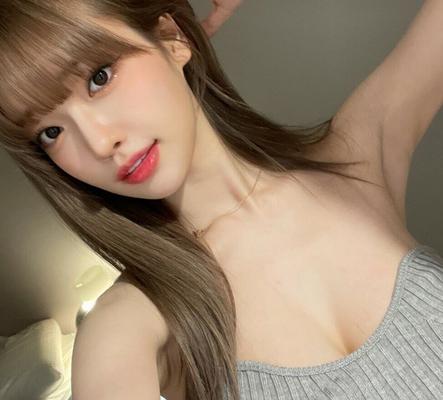Se Yeon nude