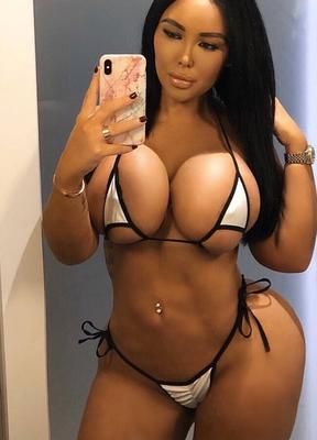 Babestation Bimbo Mia