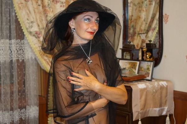 In the black veil
