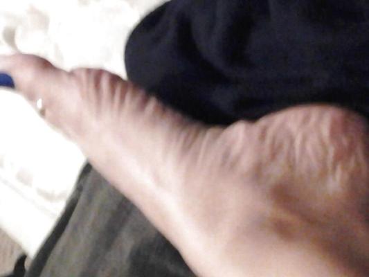 Face Book Feet