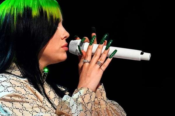 Billie Eilish long nails