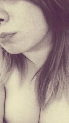 SativaMoon🌙 Free Photos