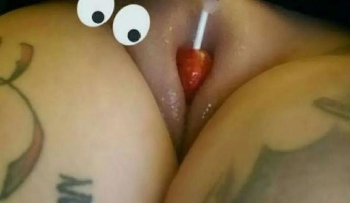 CUM oil me up and spank me - 9 Pics