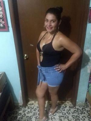 madurita de culiacan coqueta, morenita y de buen cuerpo