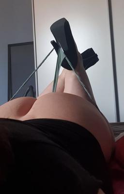 Phat Booty White Girls