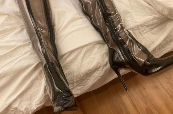 Bottes et nylons en plastique PVC transparent 3