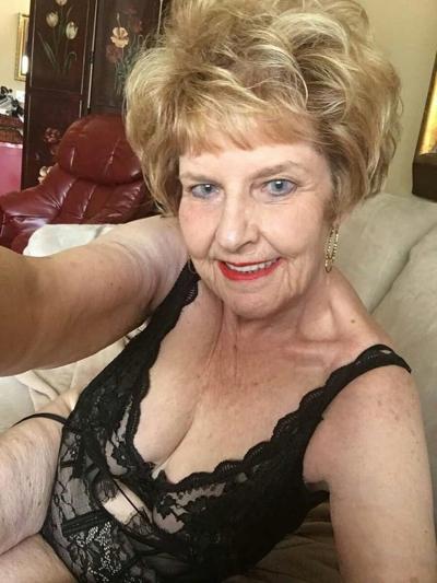 25P Spécial Webtastic : Granny Time Vol.1211