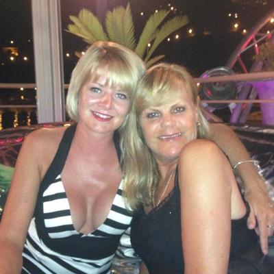 25P Great British Cleavage 14