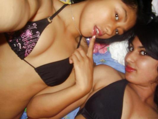 14P Two Sexy Teens Posing for the Camera