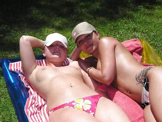 15P Nice beach, bikini and pool girls 10