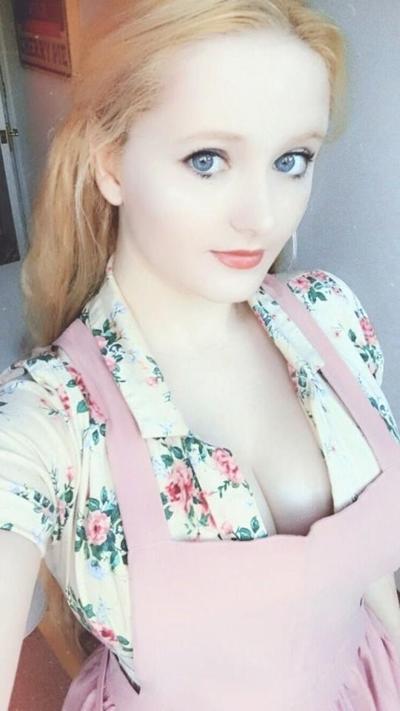 25P I'm a 1950s Housewife