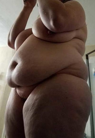 25P From MILF to GILF with Matures in between 203