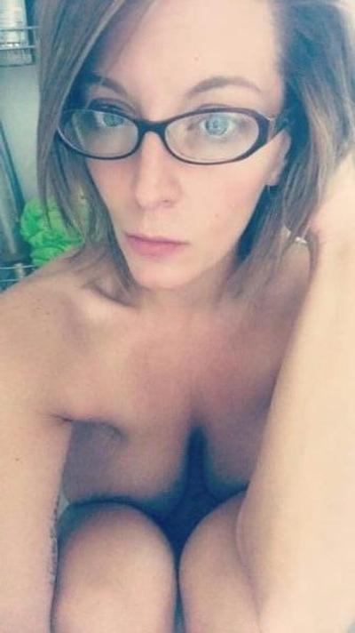7P Blonde Exposed Mom Of 2 Shannon webslut webwhore big tits