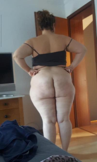25P A collection of good asses 1