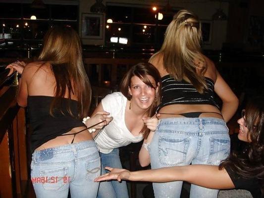 25P Photos De Groupe String