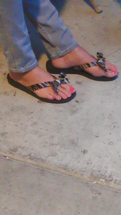 6P High heel close up