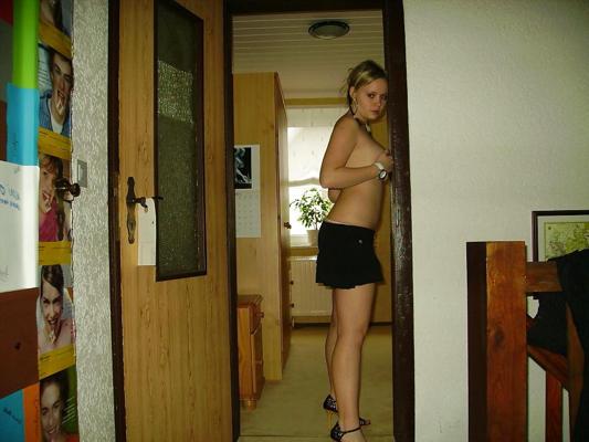 25P Stripper Babe