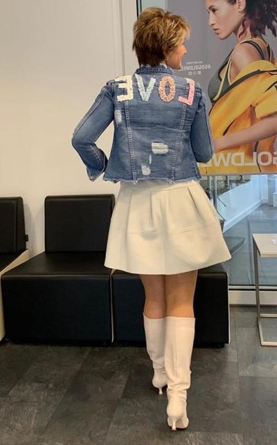 25P Insta MILFs & Gilfs tragen Stiefel Nr. 13
