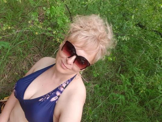 25P Russian milf 16