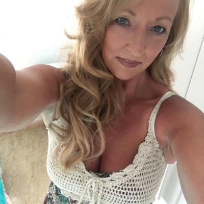 25P Great British Cleavage 12