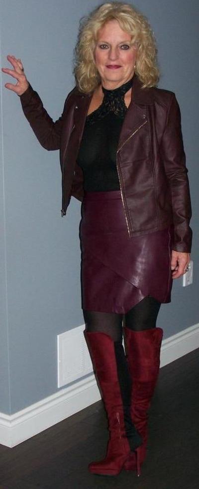 25P Milfs & Gilfs usando botas no.31