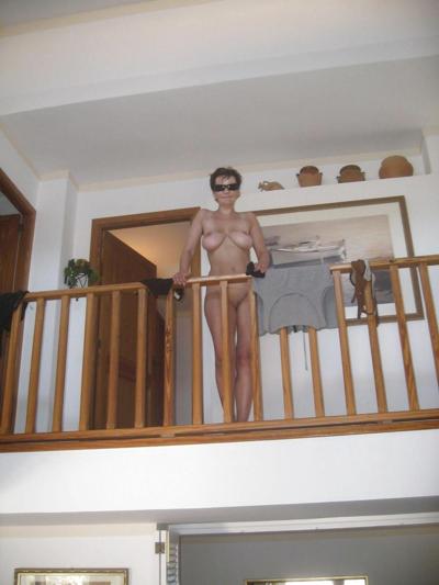 19P Agathe - MILF with big tits