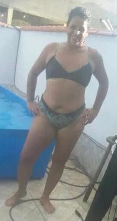 7P Dnielle 40 - Puta Badoo