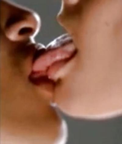 6P Seele trifft Seele auf den Lippen der Liebenden