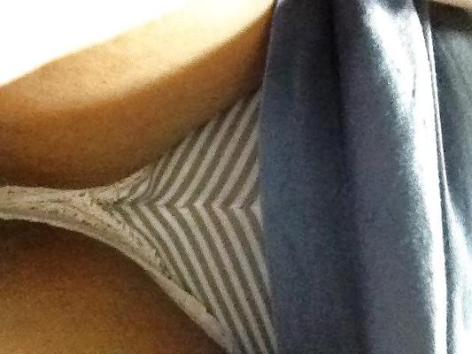 9P ヌード以外のセクスティング写真