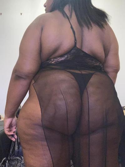 16P Black BBW Vol 77