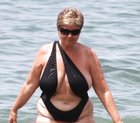 16P Bbw mix 642 (Big older women in swimsuite)