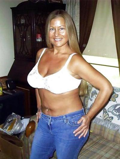 25P Blonde Hair BigBoob Wife