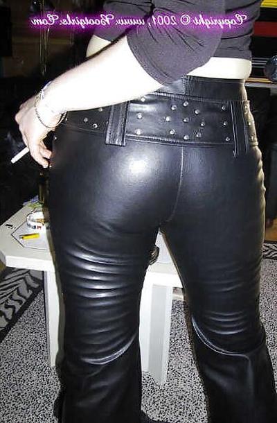 25P Juicy shiny butts