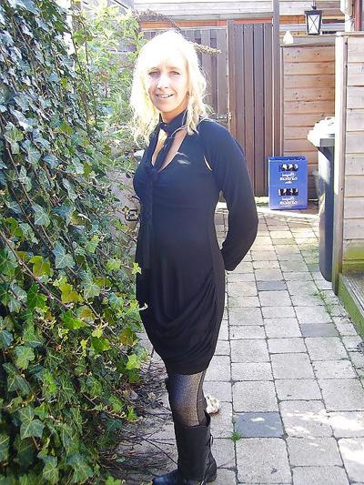 15P Young dutch mother
