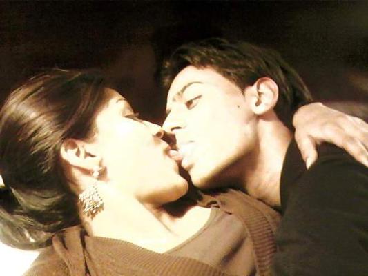 24P Hot indian couples