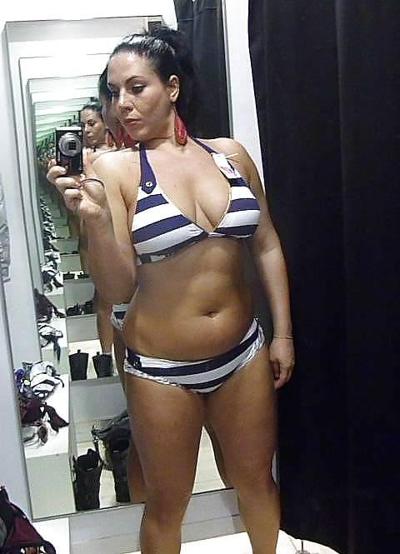 5P Me in changing room