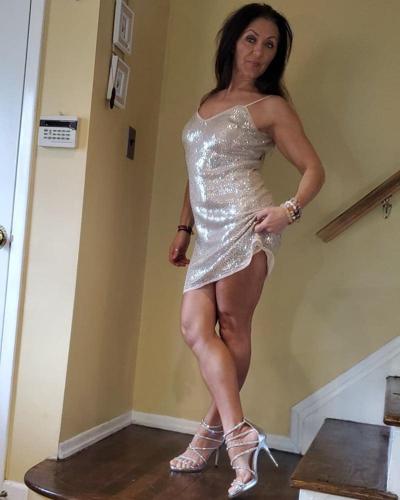25P Hot amateur 55yo granny with perfect body