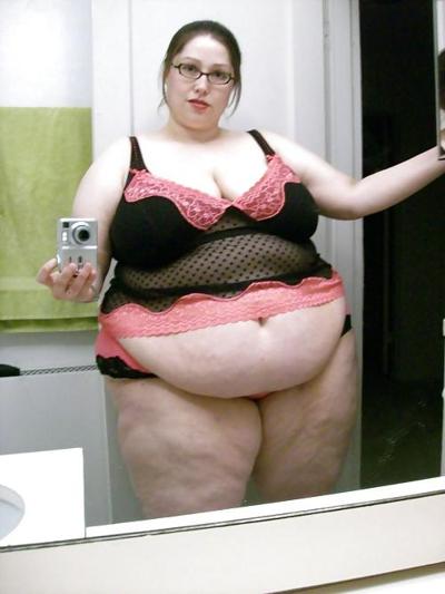 25P Chubby Selfshots 1
