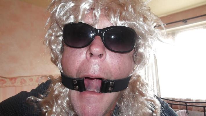4P SISSY CD GAGGED